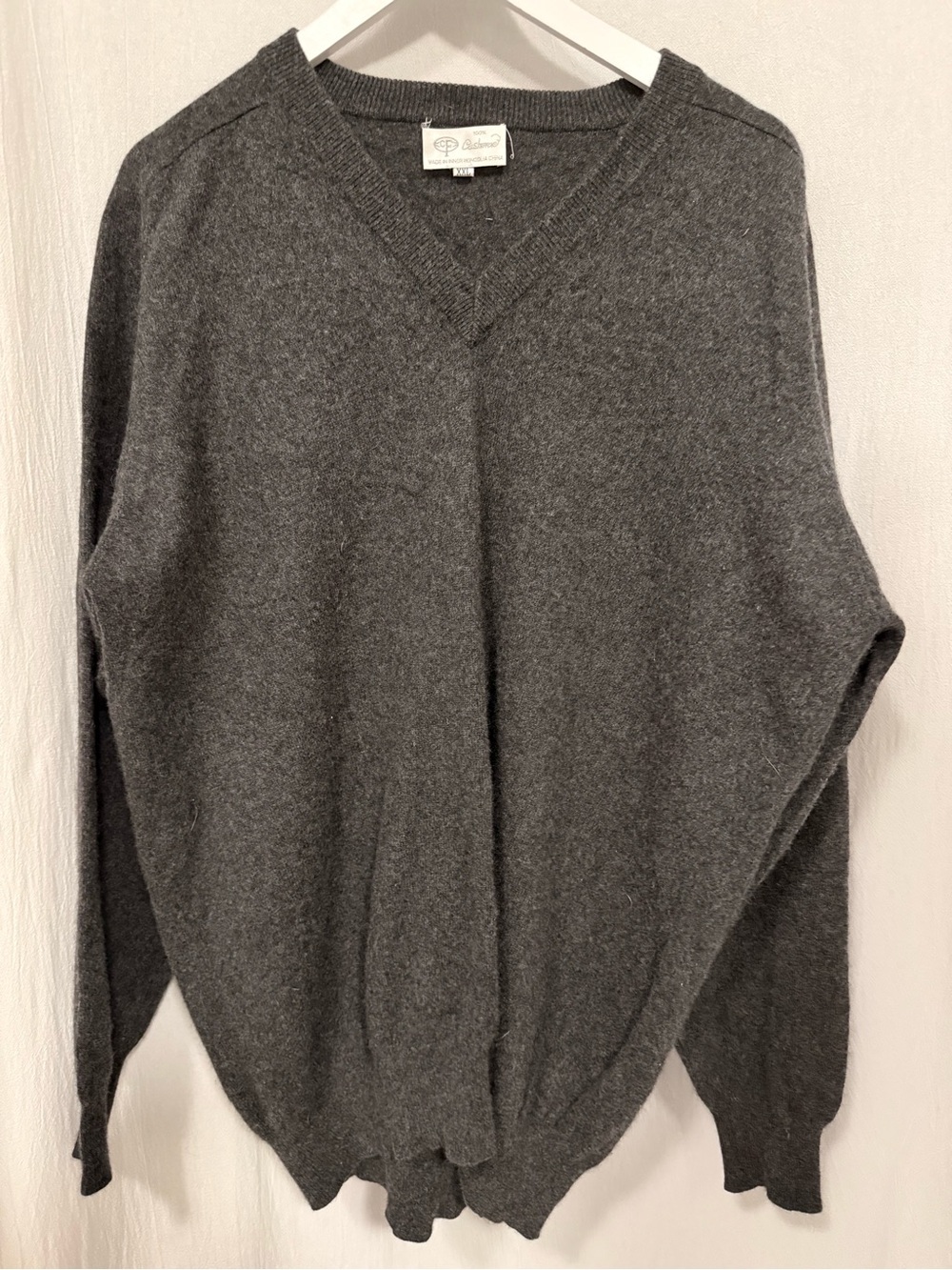 CF Cashmere, 100% Mongolian Cashmere V-Neck Sweater, sz XXL
